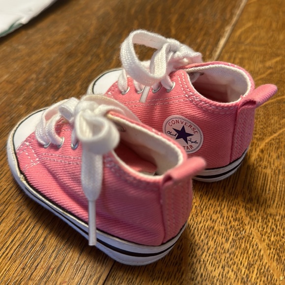 Converse All Star Pink infant High Top Sneaker/Slippers Sz 2 Month - Picture 2 of 4
